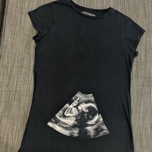 Maternity shirt with middle finger sonogram